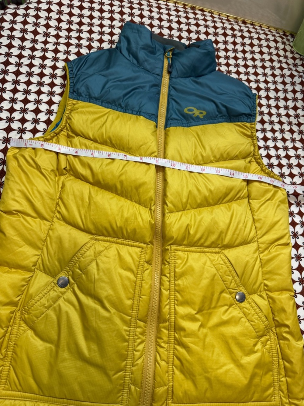 Outdoor Research Puffer Vest in Mustard and Teal - Picture 5 of 9